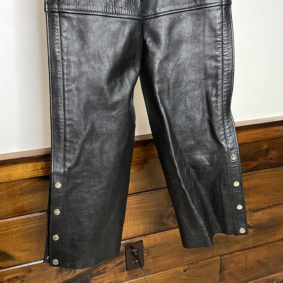 Midtown Motorcycles NYC Leather Chaps- Large - Picture 3 of 10